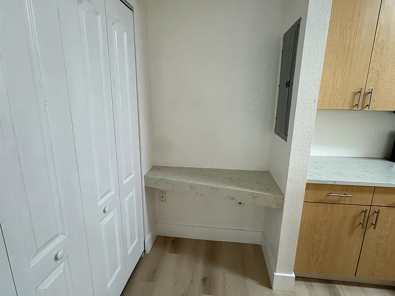 110 SW Peacock Blvd #102 — Photo 7