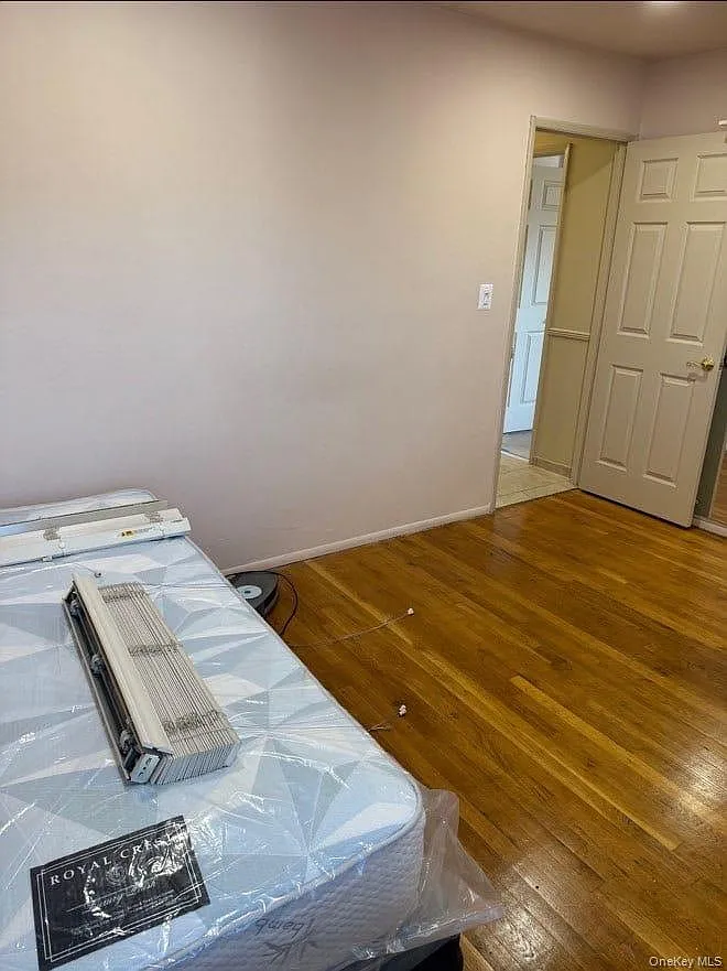 3 bed, 1.5 bath, 2365 sqft, $3,400 — Photo 3