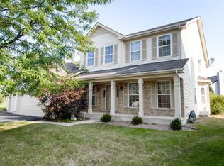 2622 Cody Ct, Aurora, IL 60503
