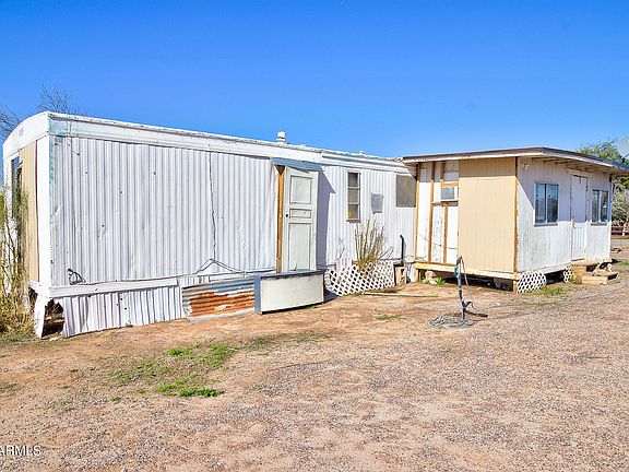 3rd image of 26511 W SHERBUNDY Drive