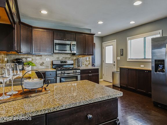 4th image of 26363 N Walnut Ave