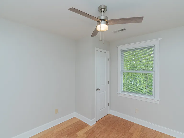 1511 Jefferson St #B — Photo 24