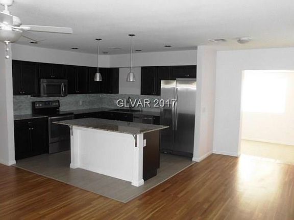5th image of 908 Sweeney Ave #0