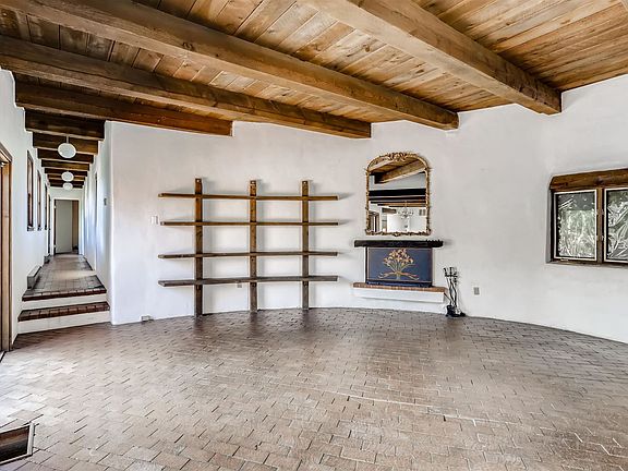 2nd image of 415 Camino Cabra
