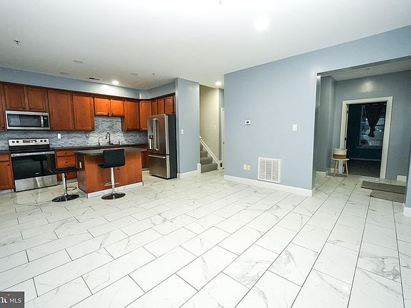 2nd image of 144 Brynwood St