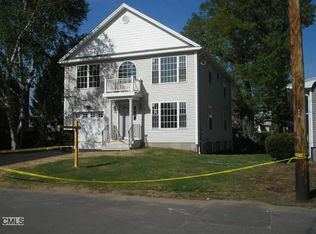 134 Broadway St, Bridgeport, CT 06606