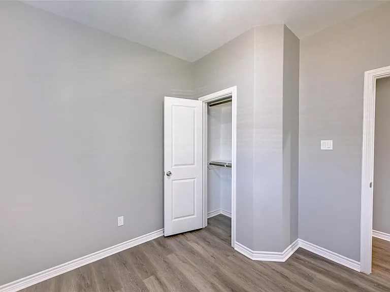 8695 Sassafras St — Photo 15
