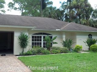 1041 21st St SW, Naples, FL 34117