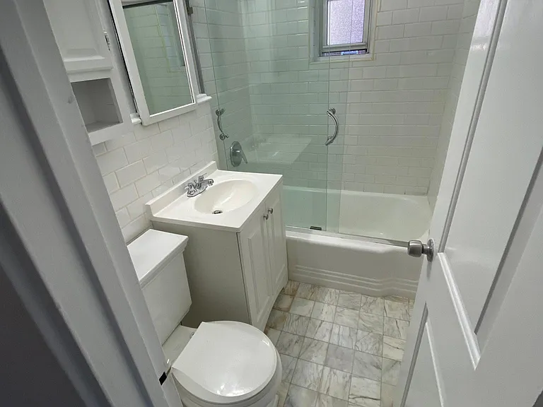 220 Pelham Rd #3F — Photo 6