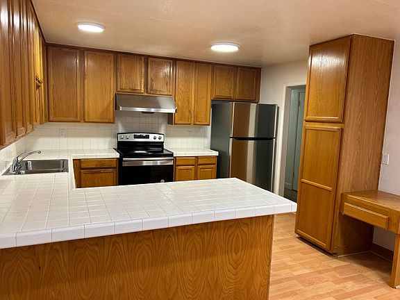 5th image of 753 Calla Dr #1