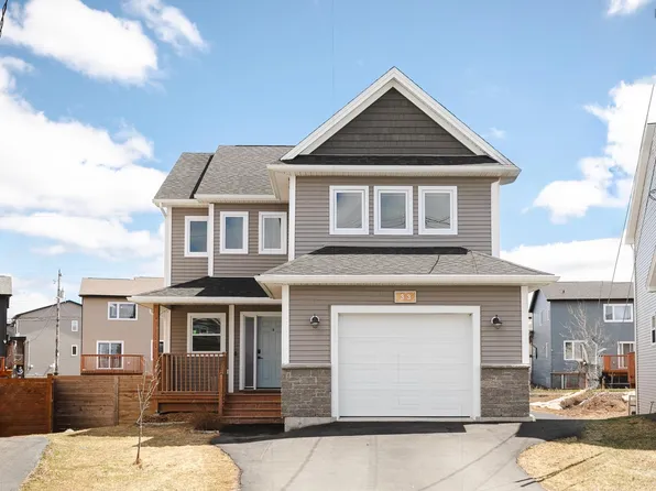 33 Brick Ln, Halifax, NS B3P 0G4