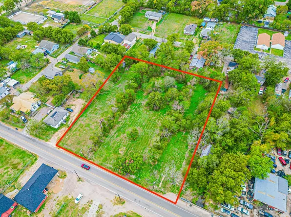 840 S 15th St, Corsicana, TX 75110