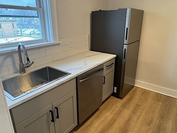 3rd image of 2903 Voelkel Ave APT 3