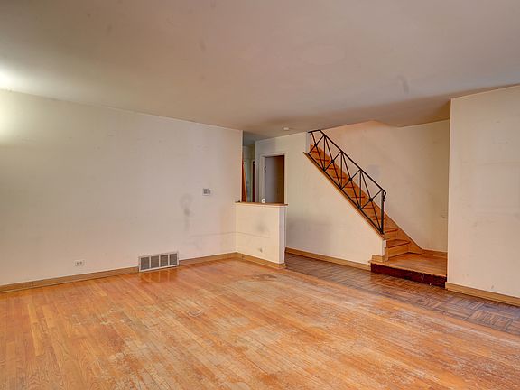 4th image of 9143 S Cottage Grove Ave APT B