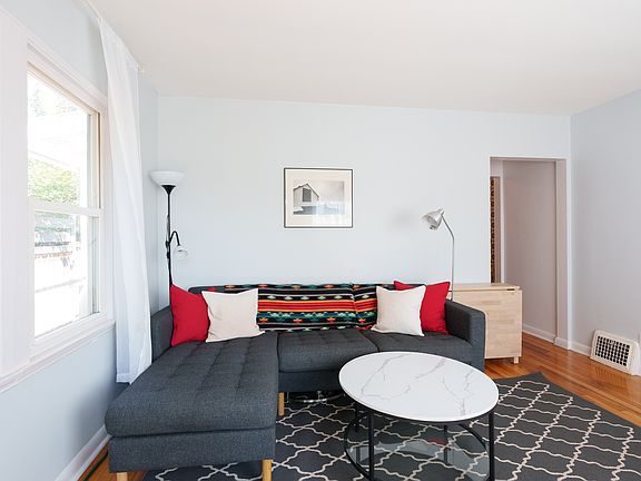 3rd image of 5838 6th Ave NW
