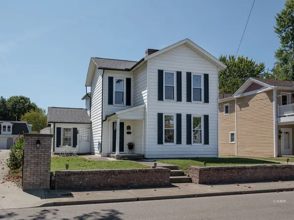 11 Vine St, Gallipolis, OH 45631