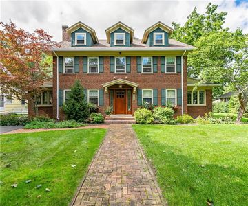121 Newcastle Rd, Rochester, NY, 14610