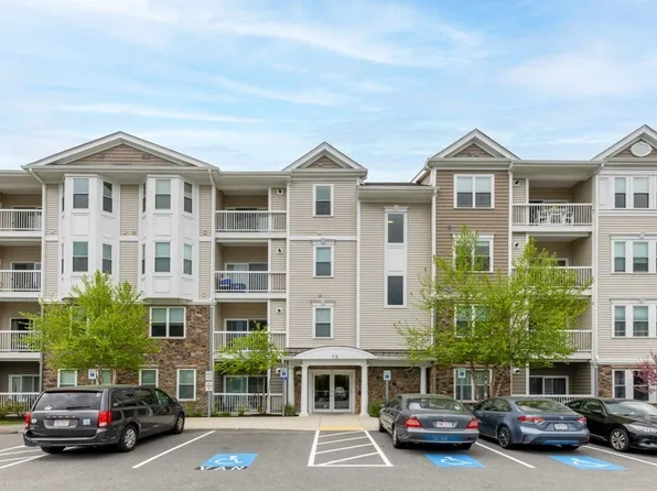 70 Trotter Rd #4108, Weymouth, MA 02190