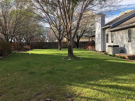 4th image of 1300 N High Dr