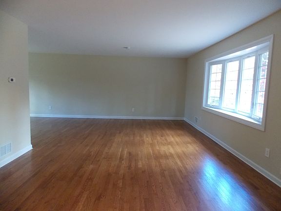 5th image of 15 Grandview Ter