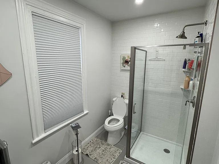 253 Pleasant St #1C — Photo 6