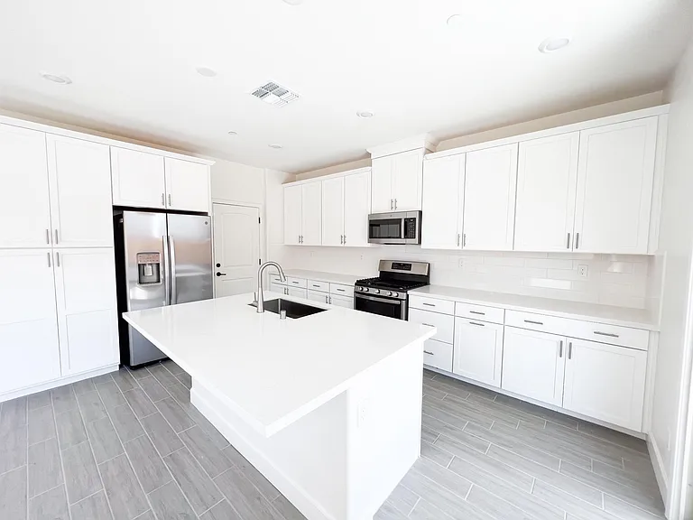 10524 Cello Way — Photo 8