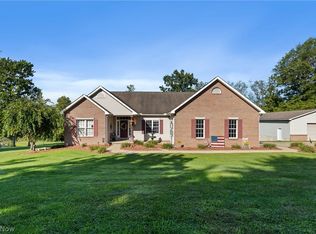67200 Trails End Dr, Belmont, OH 43718
