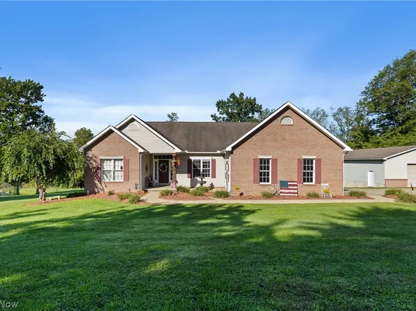 67200 Trails End Dr, Belmont, OH 43718