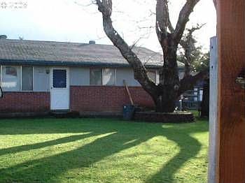 2nd image of 15025 NE 31st St