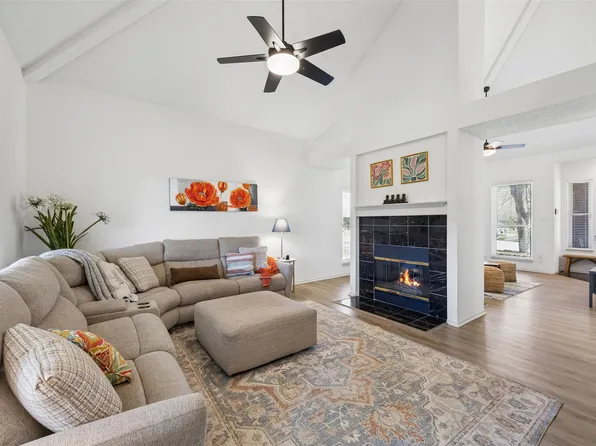 1002 Charter Oak St, Allen, TX 75002