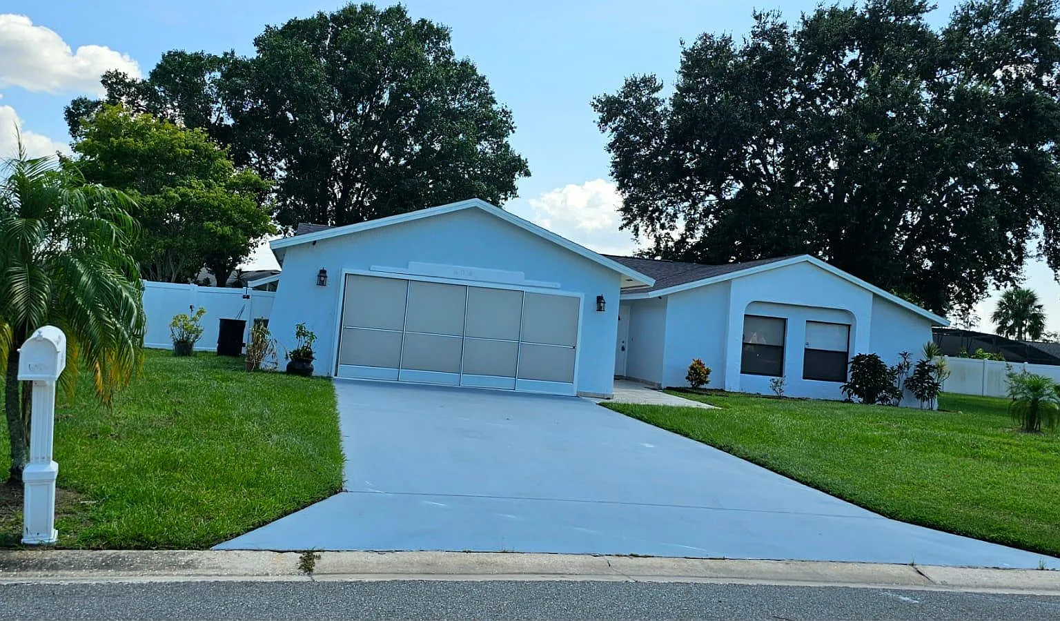 606 Wood Dr — Photo 1