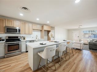 3114 Scarlet Oak Ave, Las Vegas, NV 89104