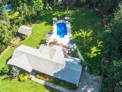 5 Yorktown Place, Northport, NY, 11768
