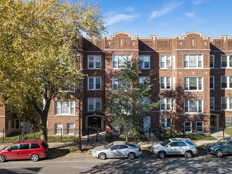 6142 S King Dr — Photo 12