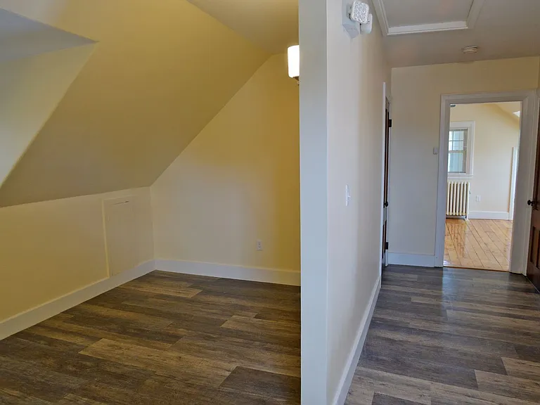 61 Cedar St — Photo 36