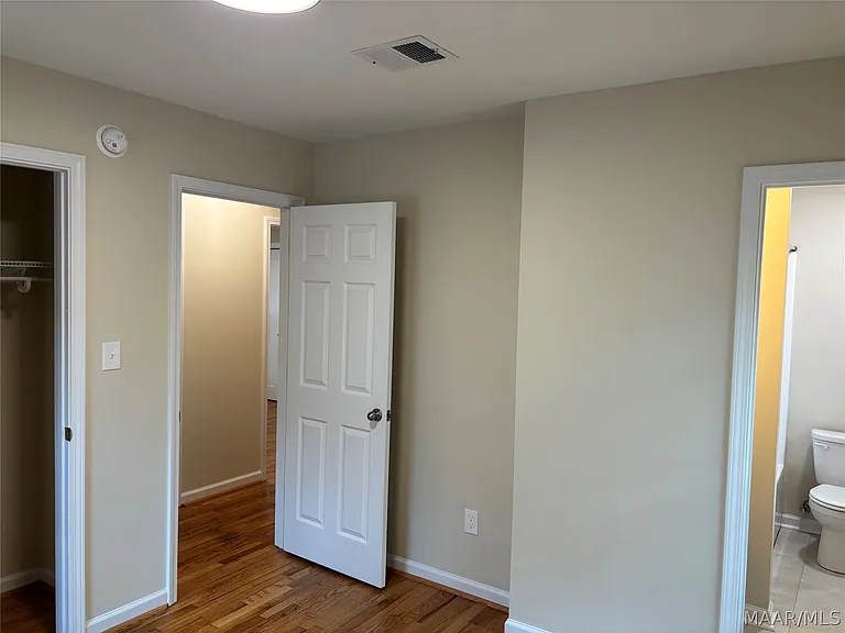 924 Peachtree St — Photo 8