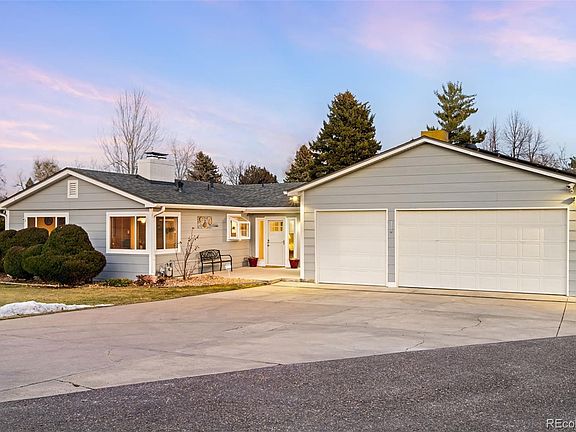 3rd image of 34 Skyline Drive