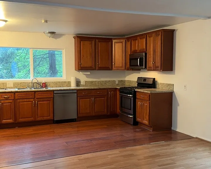 767 Woodland Rd #1 — Photo 4