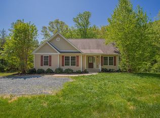180 Oak Spring Ln, Madison Heights, VA 24572