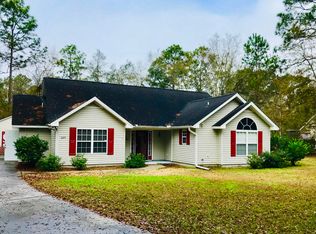 689 Sams Point Rd, Beaufort, SC 29907