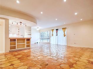 4445 Cartwright Ave APT 105, North Hollywood, CA 91602