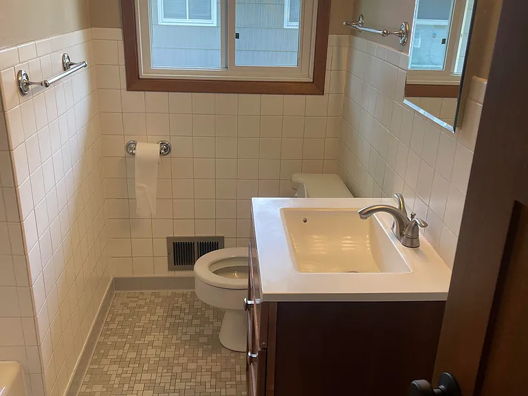 Upstairs Bathroom