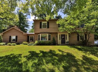 12828 Beaver Dam Rd, Saint Louis, MO 63131