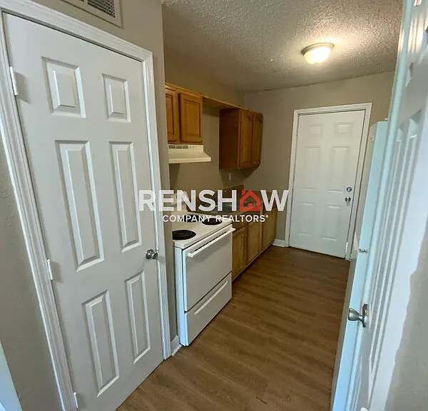 1401 Meeks St #D5 — Photo 6