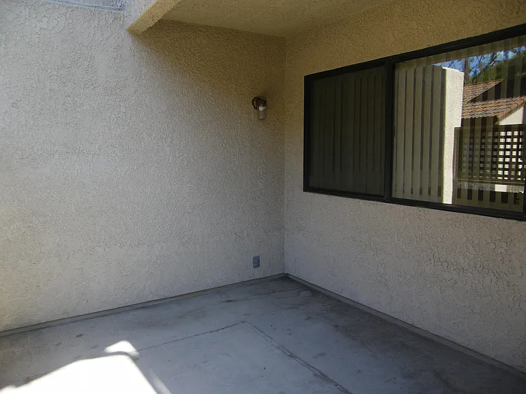 17 Rock Cliff Pl — Photo 22