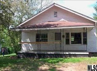 506 6th St SW, Conover, NC 28613