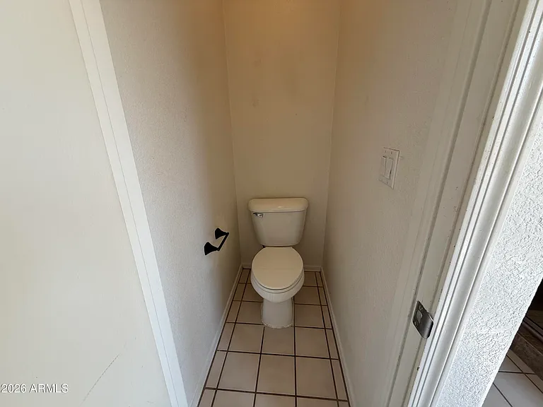 4855 W Buffalo St — Photo 32