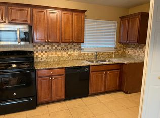 514 Goldleaf Dr, San Antonio, TX 78219