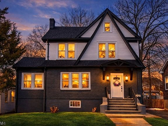 2nd image of 363 Marlboro Rd