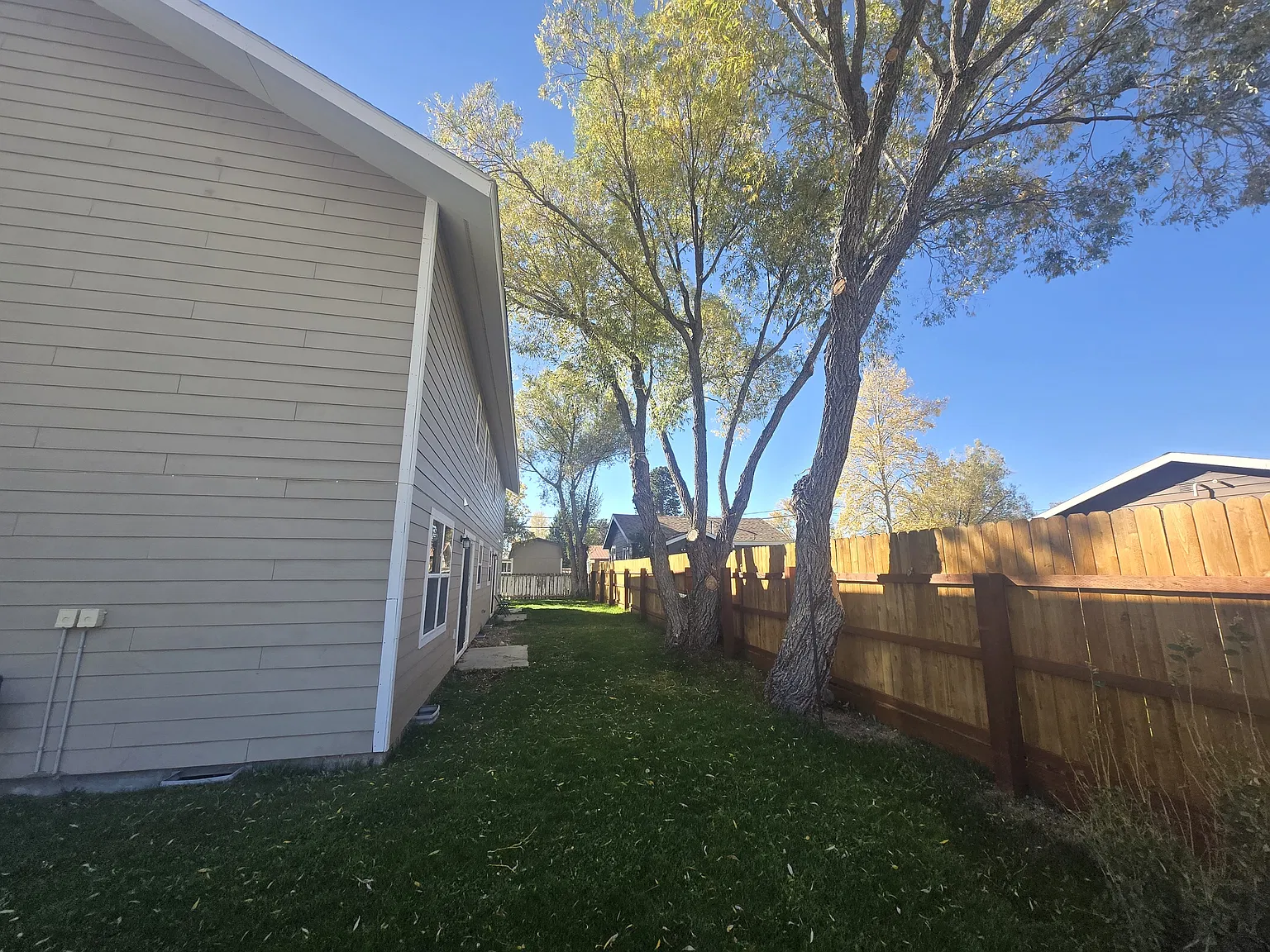 336 N Maybell Ave — Photo 3